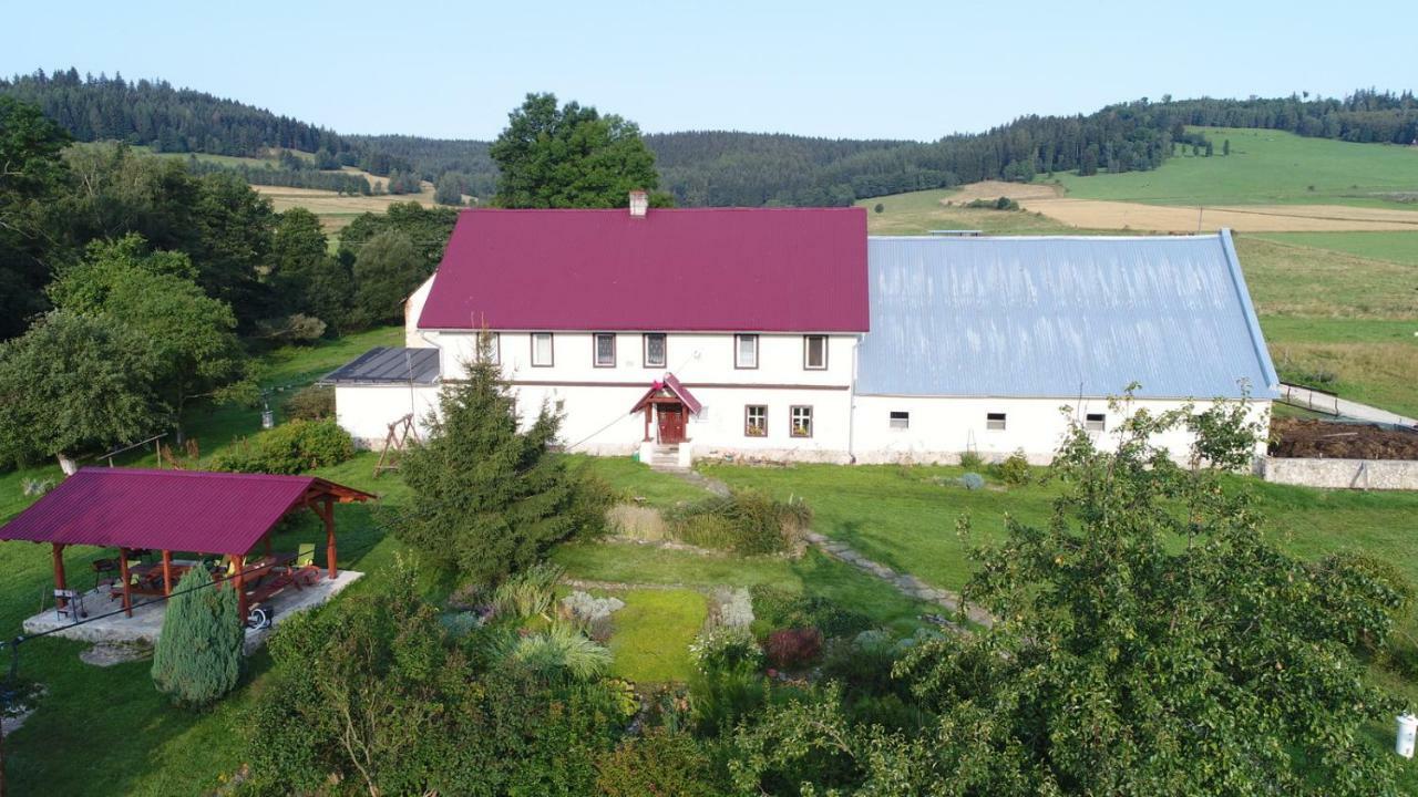 Pod Kasztanem Gospodarstwo Agroturystyczne Stronie Slaskie Exterior photo